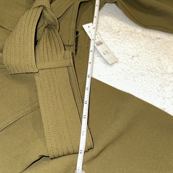 J. Crew Pleat-front easy pant in 365 crepe -moss size 10 - Picture 4 of 4